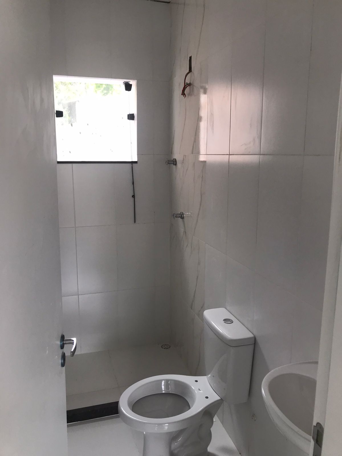 CASA NA NESTOR MOREIRA  - GALO BRANCO