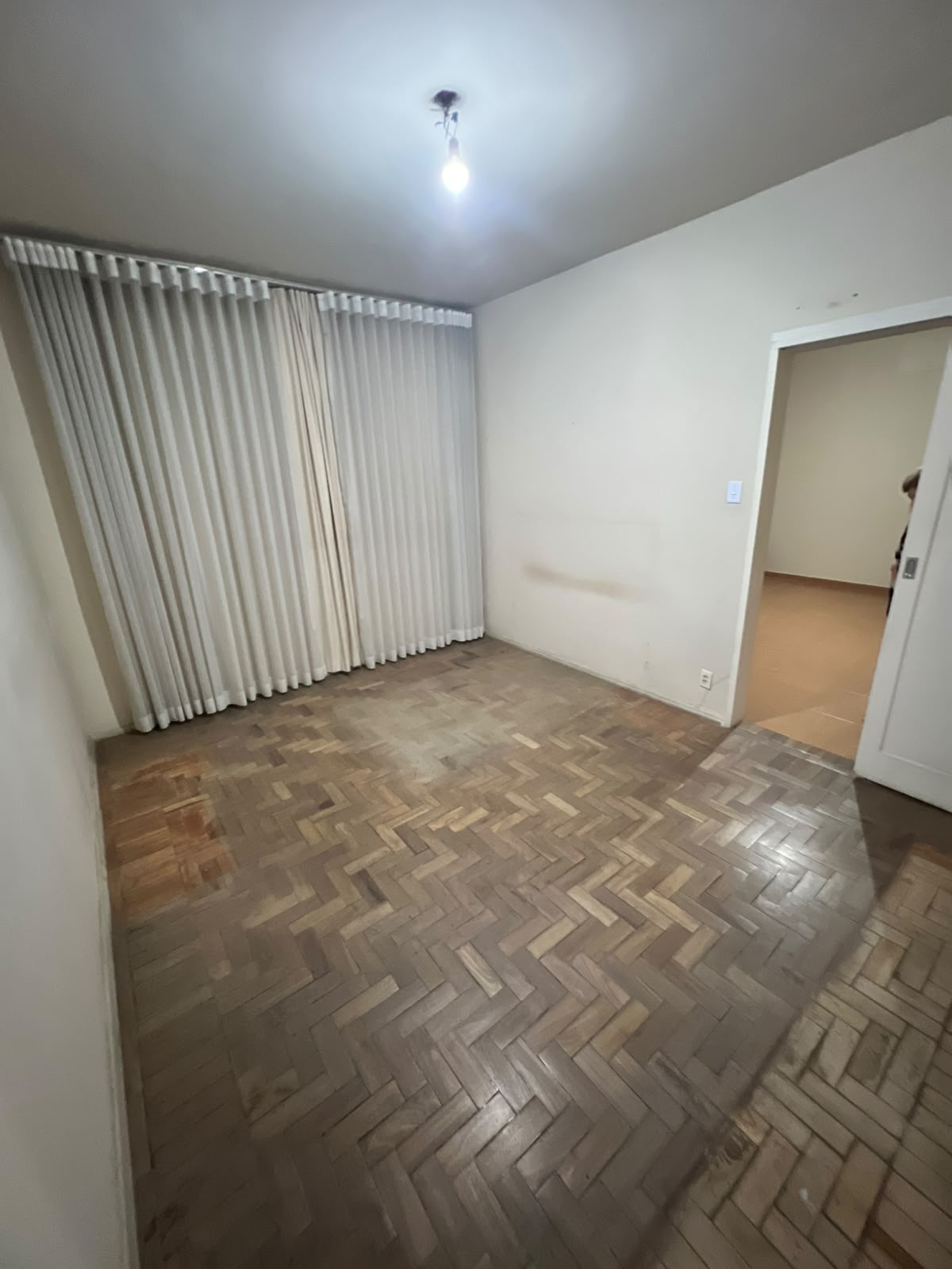 SOBRADO NO PARAÍSO
