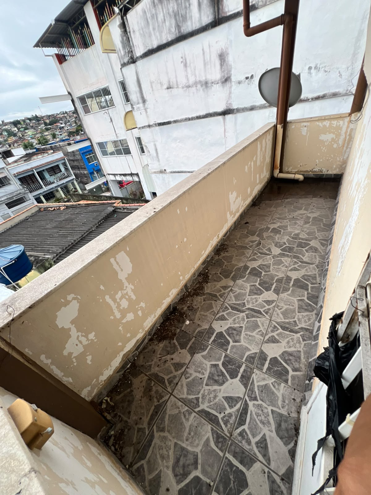 SOBRADO NO PARAÍSO