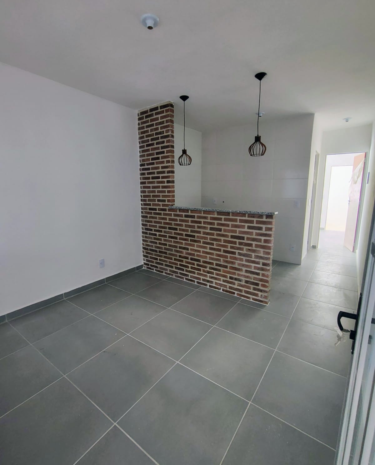 APARTAMENTOS DE 1 OU 2 QUARTOS NO COLUBANDÊ