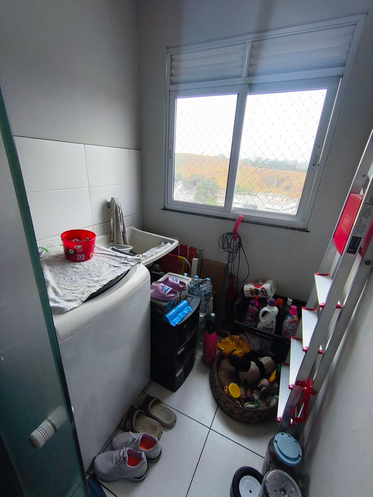2 Quartos (1 Suíte) com Varanda
